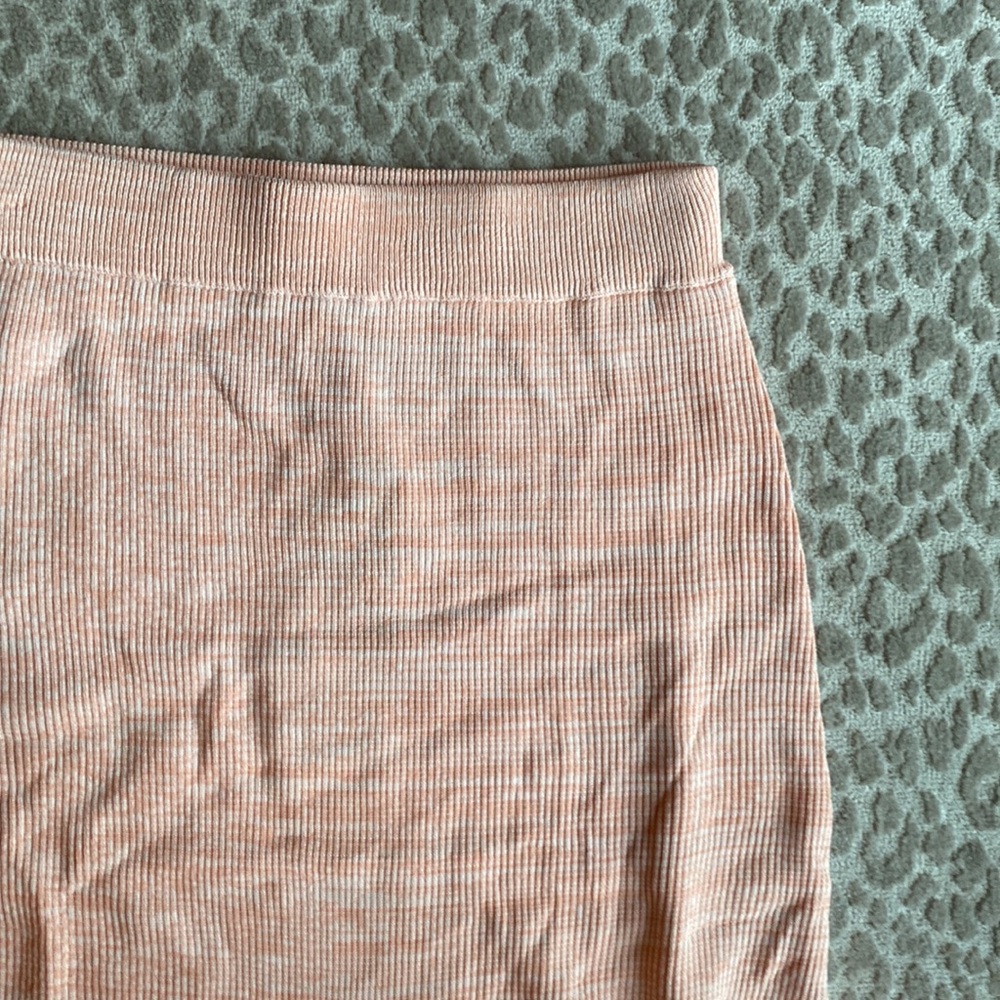 NWT Ena Pelly Sloan Knit Midi Skirt in Peach Melange, size 6 - Picture 7 of 10